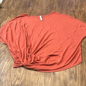 Athleta Terracotta Short Sleeve Tee
